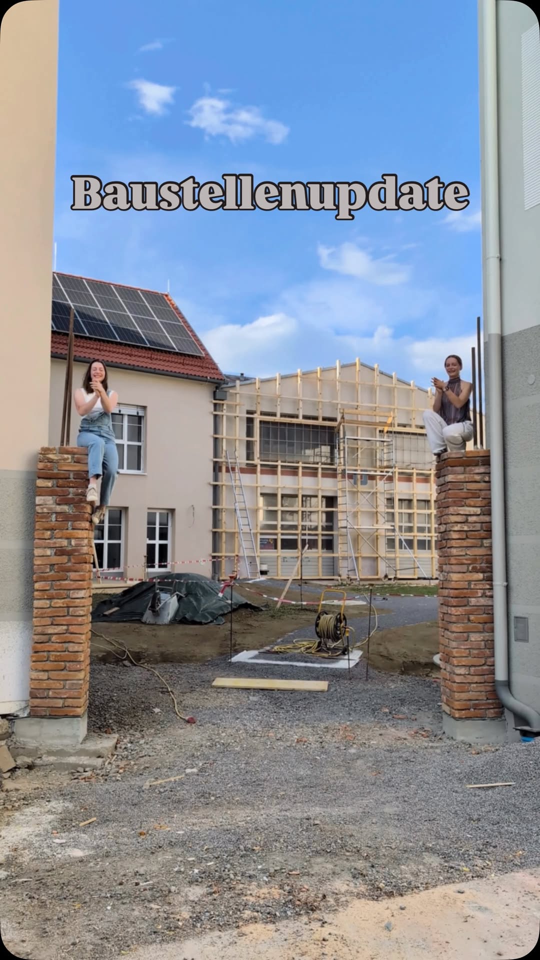 Baustellenupdate 1/3 🌳 Wir laden alle herzlichst zu unserer Eröffnungsfeier am 18. Juli ein! Das volle Programm findet ihr auf unserem Profil! Wir freuen uns auf euch💚
