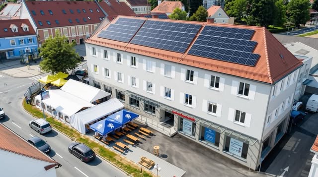 Am 18. Juli haben wir das Gesundheitszentrum Ilz 150 offiziell eröffnet — mit Festakt, Hausführungen, Vorträgen unserer Gesundheitsdienstleister:innen, Kinderprogramm und vielen strahlenden Gesichtern. Das viele positive Feedback freut uns sehr — danke dafür!Danke an alle, die mit uns gefeiert haben